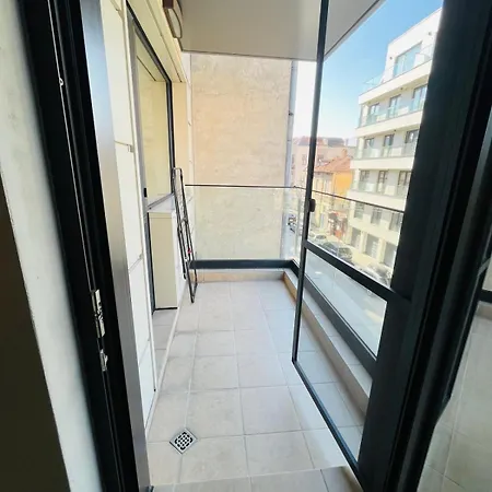 Apartment Freesia With Underground Parking Sofia